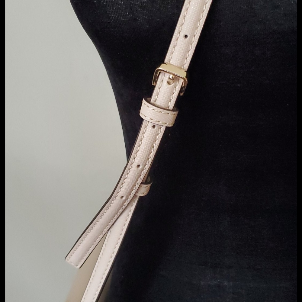 ❌SOLD❌Kate Spade convertible crossbody - Picture 4 of 13